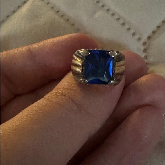 Ring Royal Blue Gemstone with Silver and Gold Accents